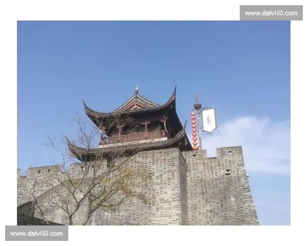 苏州古城墙变身足球直播舞台：40 万古砖见证古今赛事交融